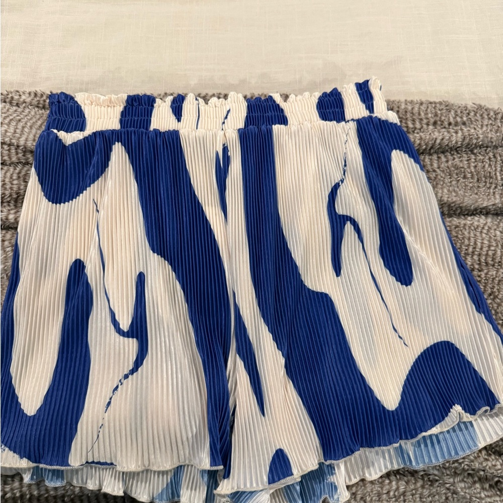 Blue and White Women's Pleated Shorts